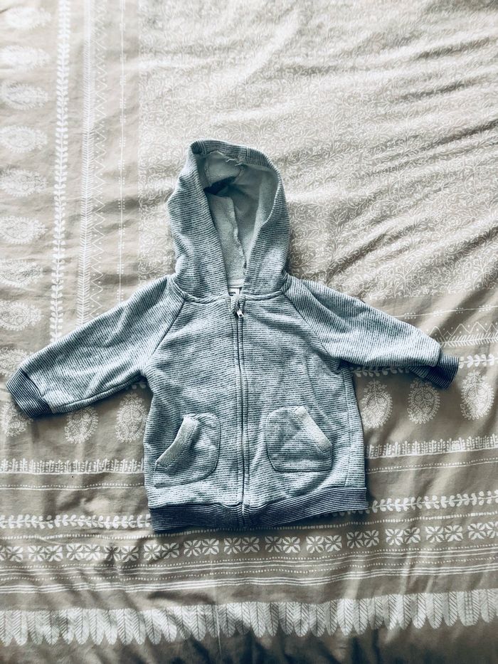 Lot de vêtements de Marques pantalons + hauts - photo numéro 6