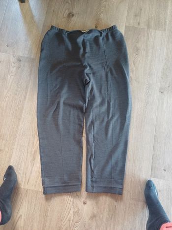 Pantalons damart 48