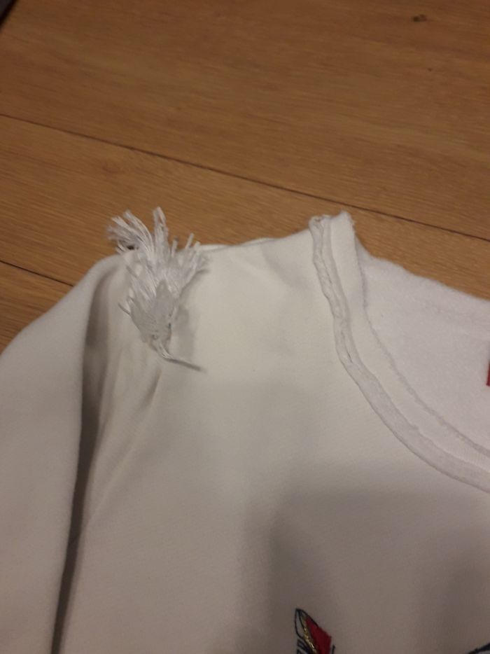 sweat - photo numéro 4