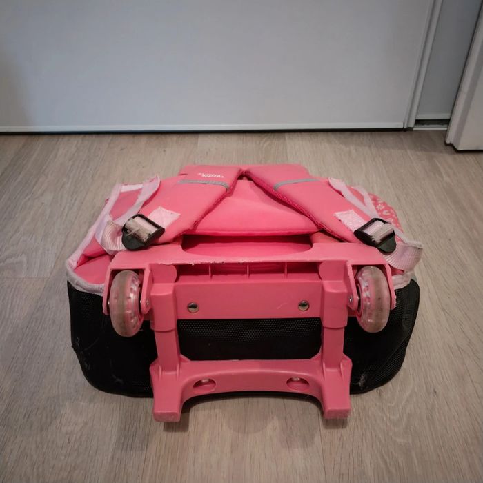 Cartable à roulettes lumineuse - photo numéro 3
