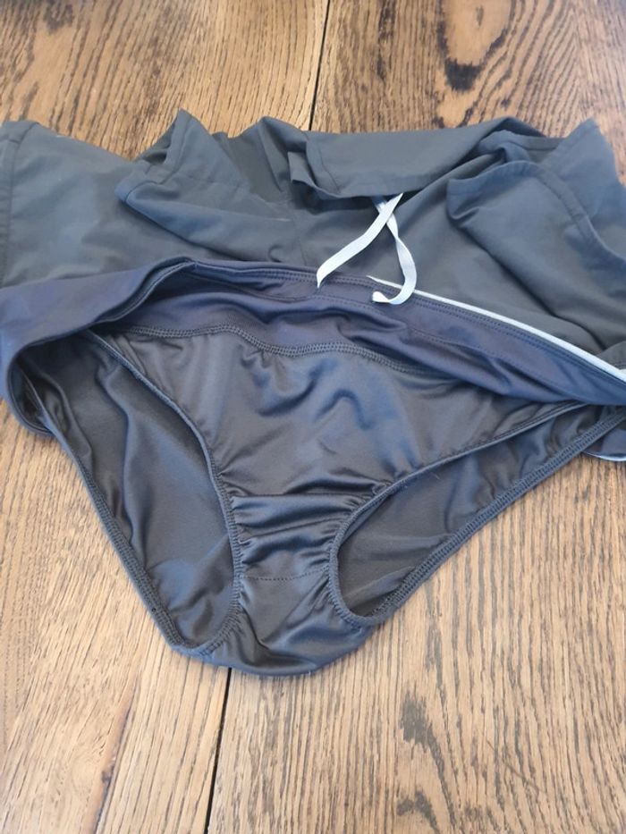 Short sport femme Nike Running taille L noir/gris - photo numéro 20