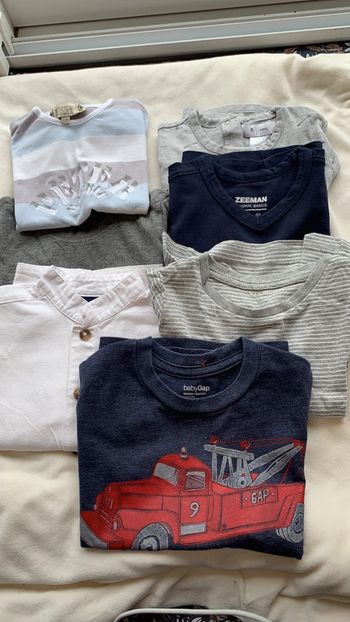 Lot t-shirts 24 mois