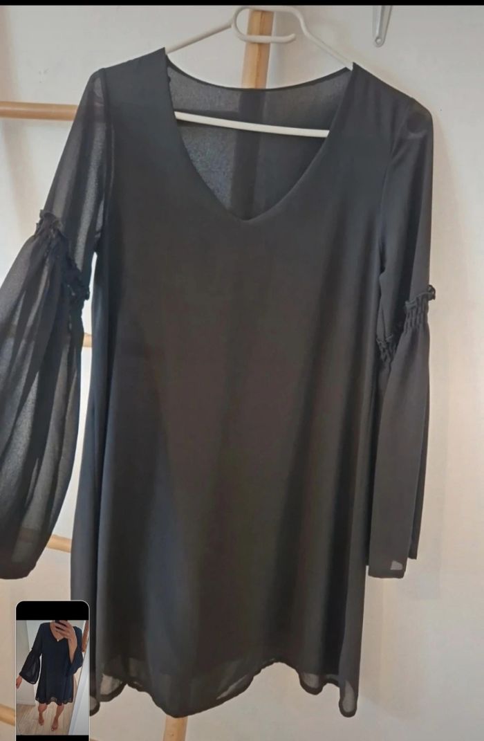 Robe noir - photo numéro 2