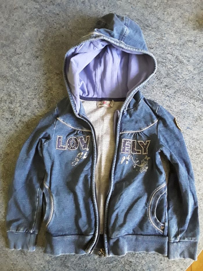 Lot de vêtements fille 6 ans - photo numéro 3