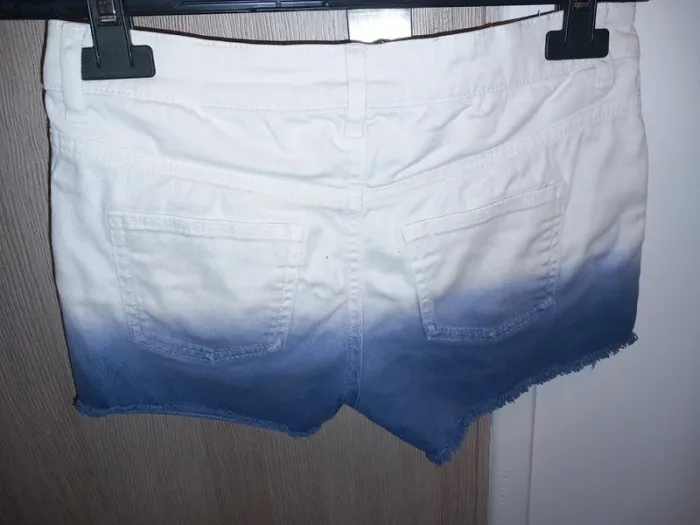 Joli short en jean délavé 10ans - photo numéro 2