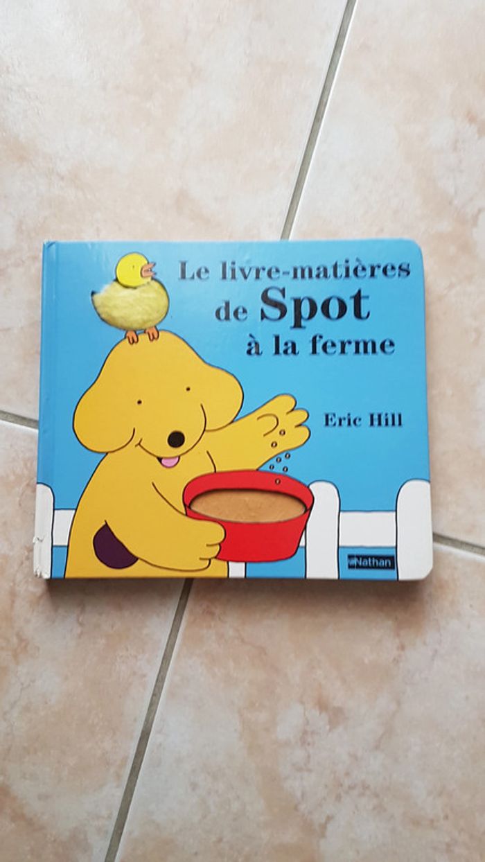 Le livre-matières de Spot à la ferme