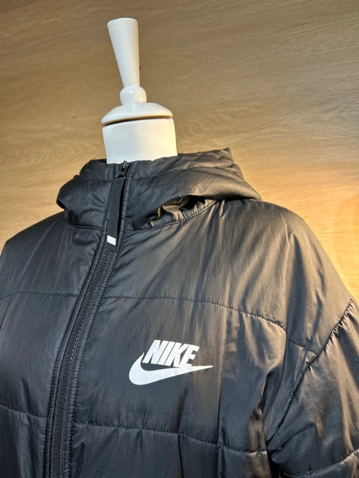 Doudoune Nike Therma-fit XS parfait état - photo numéro 2
