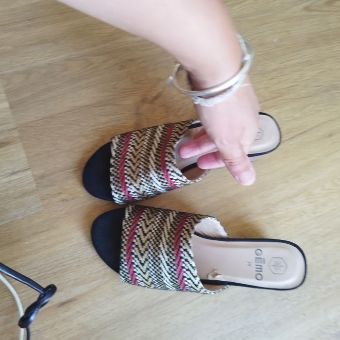 Magnifique sandales gemo a talons - photo numéro 8