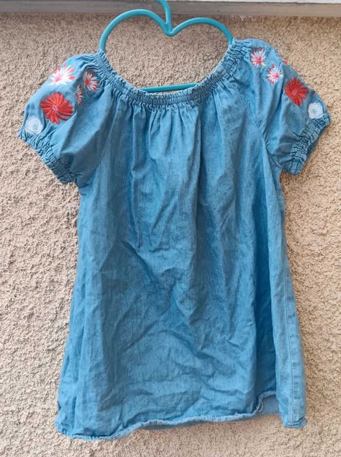 Robe brodée - photo numéro 2