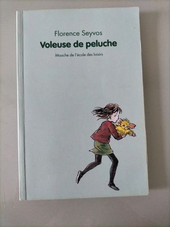 Voleuse de peluche