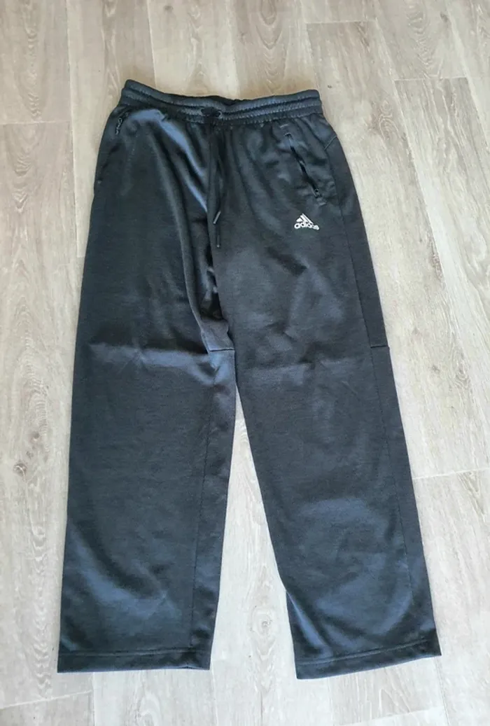 Pontalon de sport Adidas taille L jambes larges - photo numéro 11