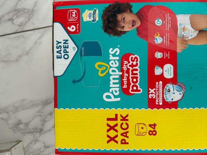 Couche Pampers Baby-Dry Pants taille 6