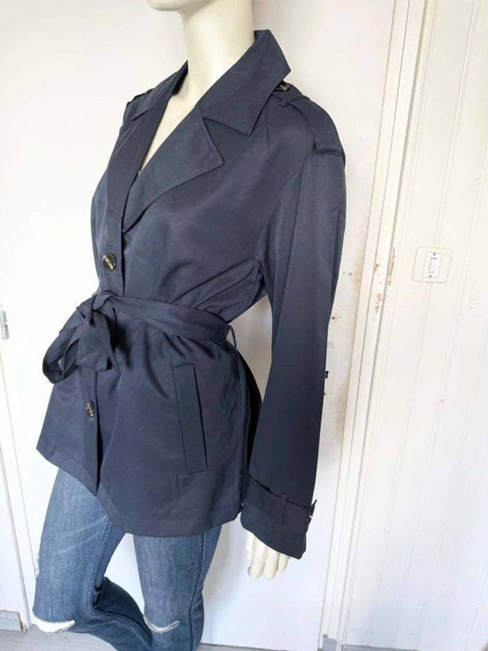 Trench court ONLY – Taille L – bleu marine – Neuf avec étiquette - photo numéro 2