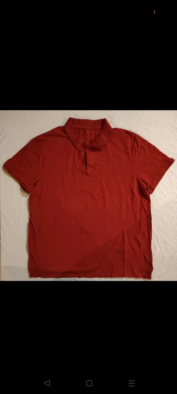 Polo rouge
