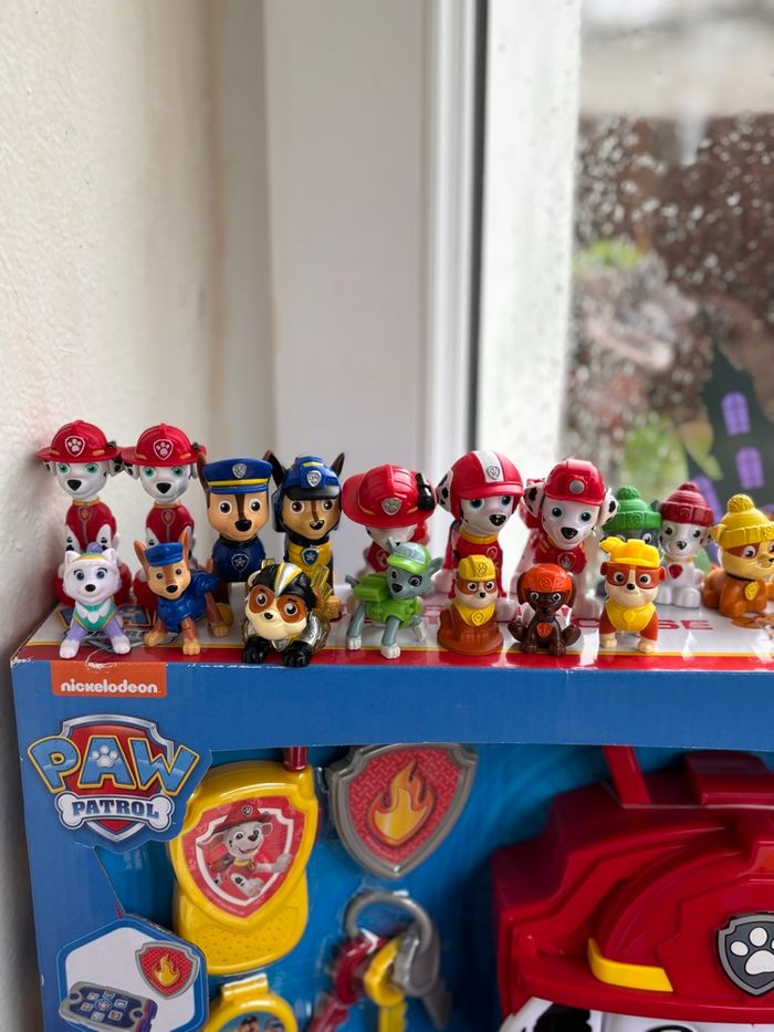 Gros lot de jouets pat patrouille - Circuit mighty meteor track set - véhicules mission spéciale - figurines - photo numéro 9