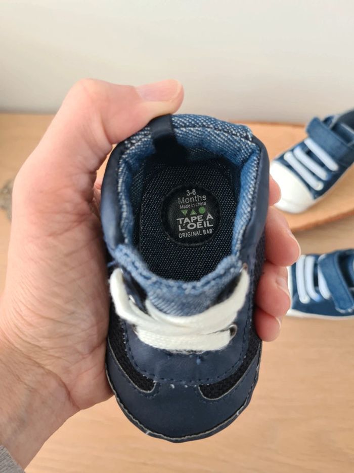 Chaussures pour bébé imitation basket - photo numéro 3