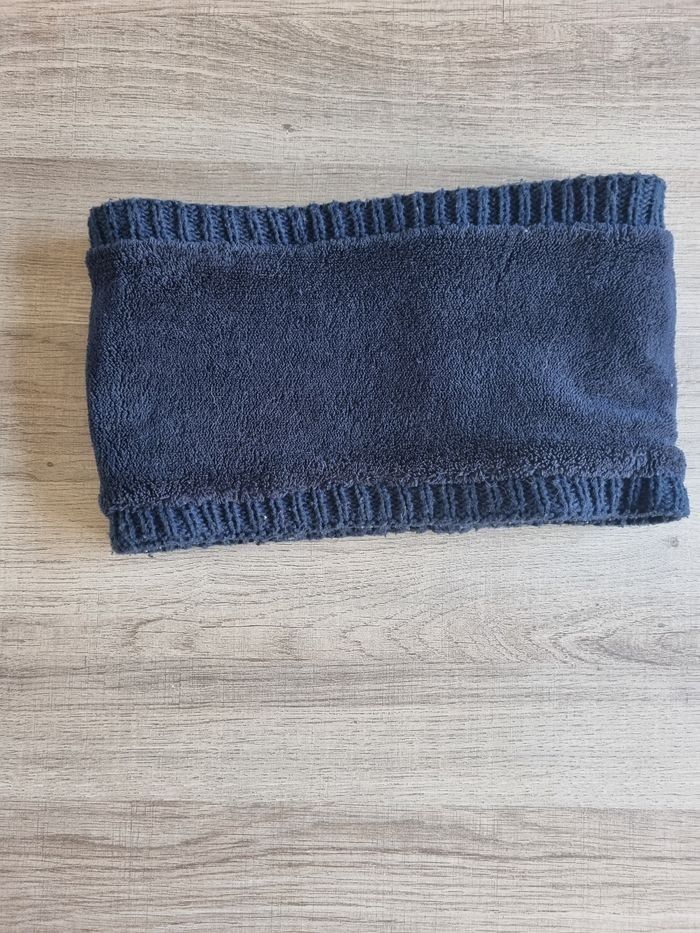 ​Cache-Cou Kiabi Chaud Doux Bleu Marine 3-6 ans Tres Bonne Etat - photo numéro 2