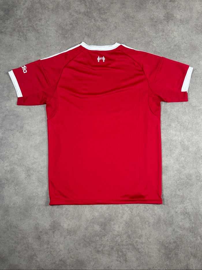 Maillot foot Liverpool - photo numéro 2
