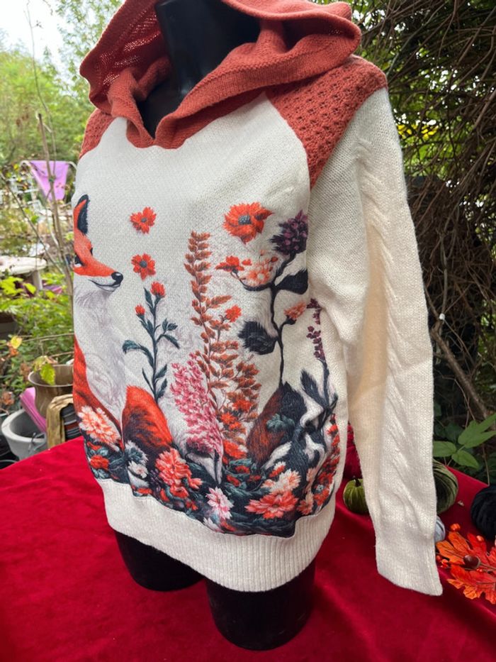 Pull à capuche renard Taille L – Motif forêt & fleurs - photo numéro 5