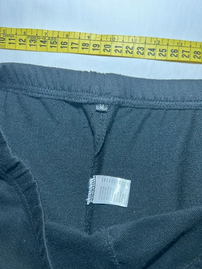 Pantalon noir - photo numéro 7