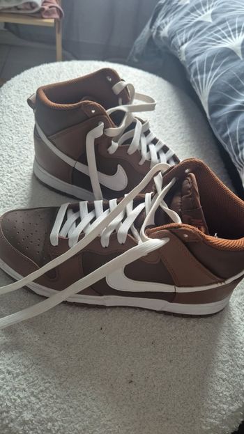 B1skets montantes nikemar