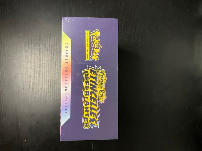 ETB étincelle déferlante EV08 (Pokémon pikachu, élite traîneur box) - photo numéro 5