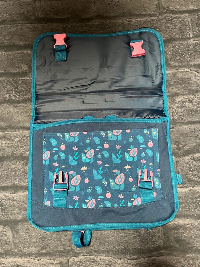 Cartable fille (la reine des neiges) - photo numéro 3