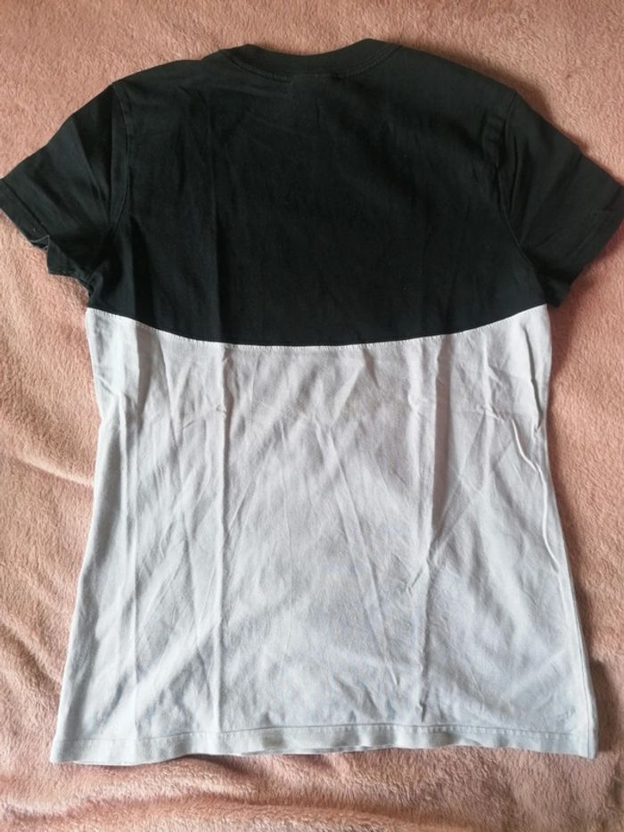 T-shirt Nike noir et blanc - photo numéro 4