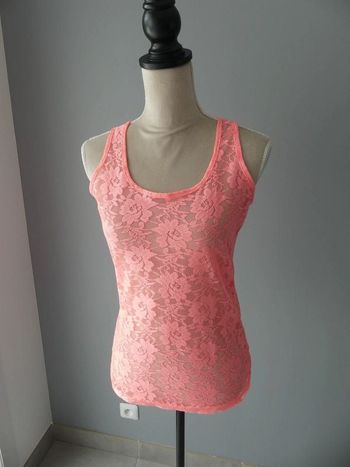 Débardeur dentelle rose