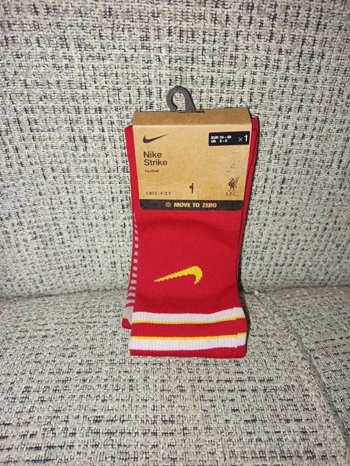 Chaussettes football Nike Liverpool pointure 34-38