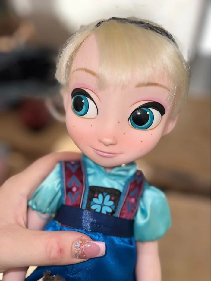 Poupée Disney store la reine des neiges Elsa animators - photo numéro 3