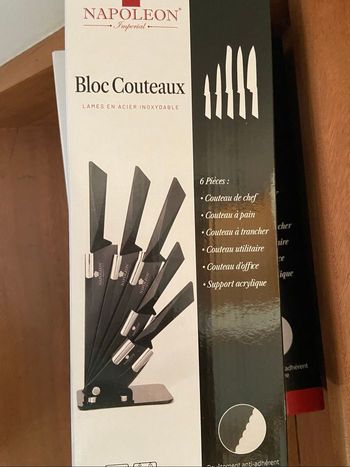 Set de couteaux Napoleon neuf 6pcs lames en inox
