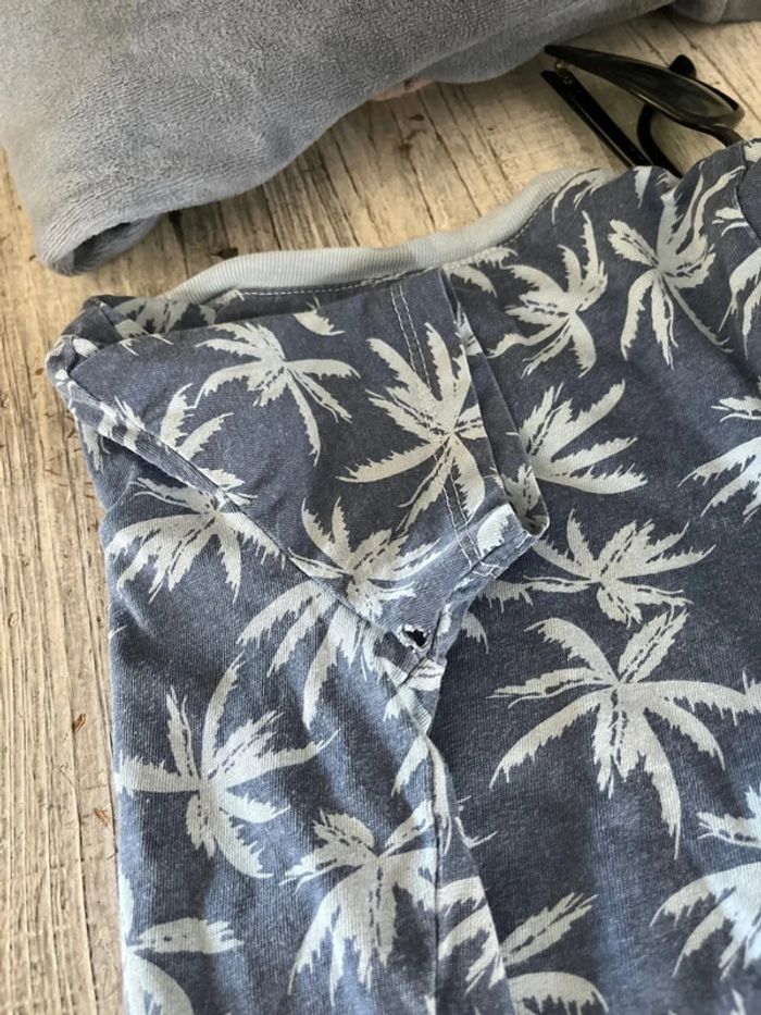 Lot shirt 5 ans - photo numéro 2