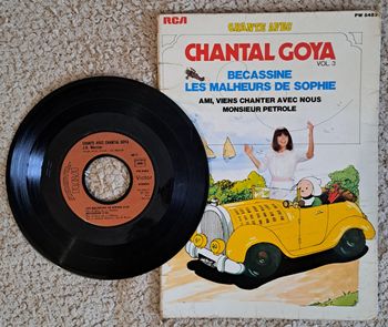 💿 Livre disque vinyl 45 tours 45T Chantal Goya