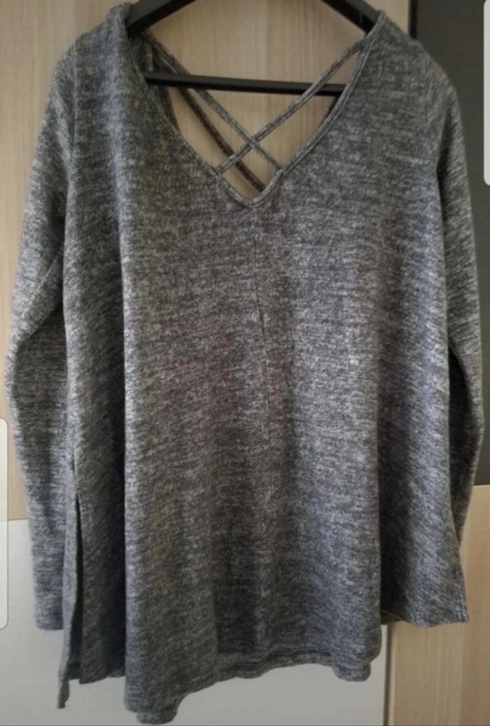Tres beau pull doux et chaud - photo numéro 2
