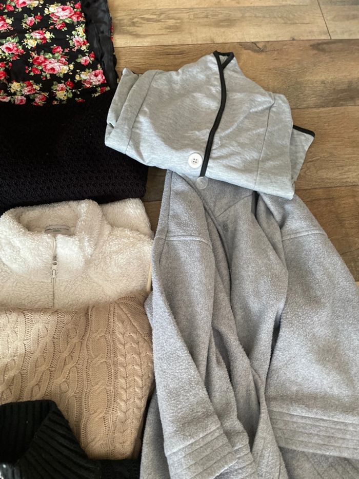 Lot vêtements - photo numéro 7