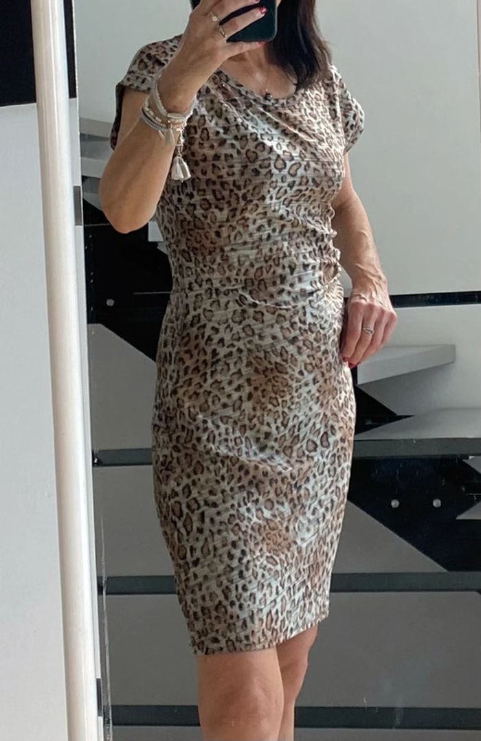 Robe léopard - photo numéro 4
