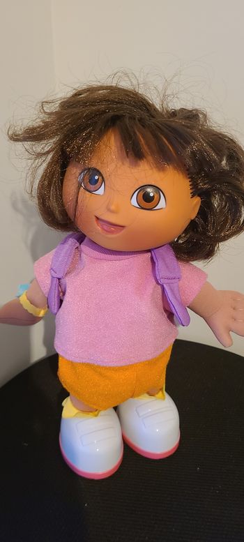 2001 Fisher Price Dora l'exploratrice Poupée Dora interactif  Vintage