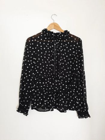 Blouse chemisier en transparence dos ouvert