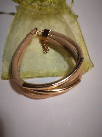 Bracelet beige et doré
