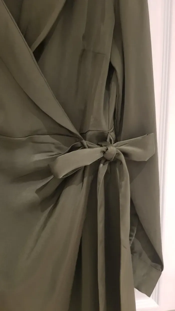 Robe cache coeur - photo numéro 3