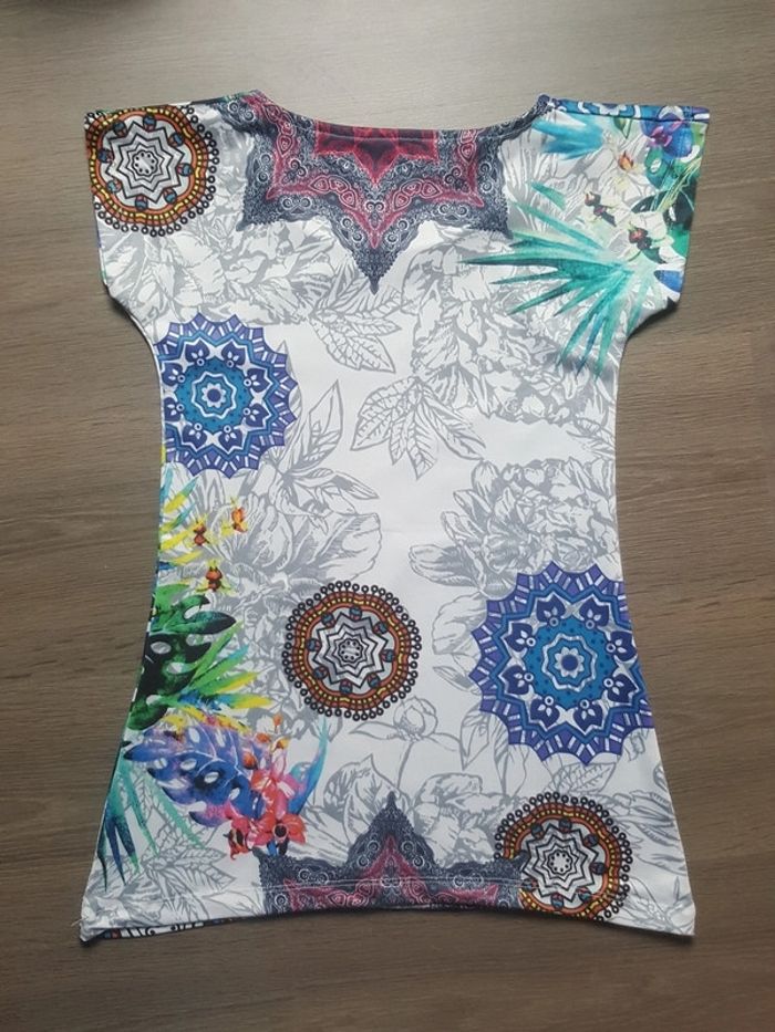 T-shirt taille 152 - photo numéro 4