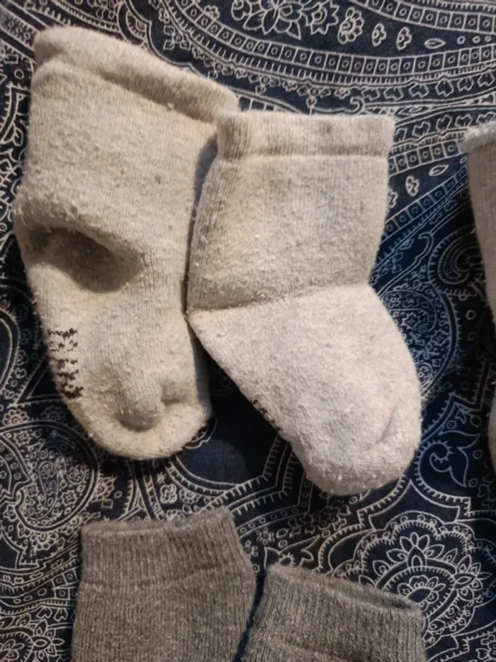 Lot de 5 paires de chaussettes H&M 13-14 - photo numéro 4