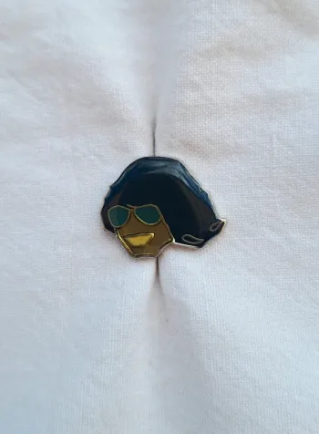 Pin's Kenzo neuf