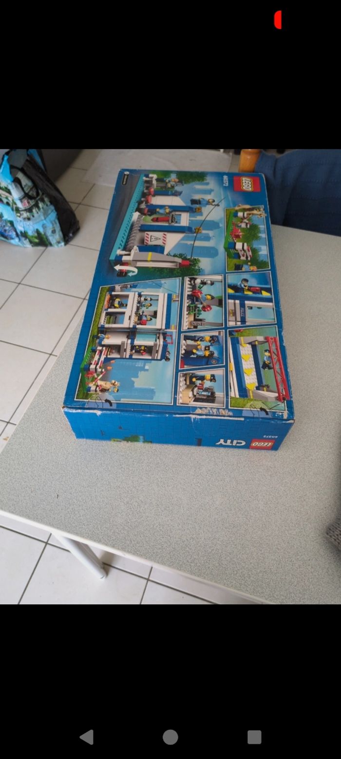 Lego centre d'entraînement police Lego City neuve non ouverte - photo numéro 3