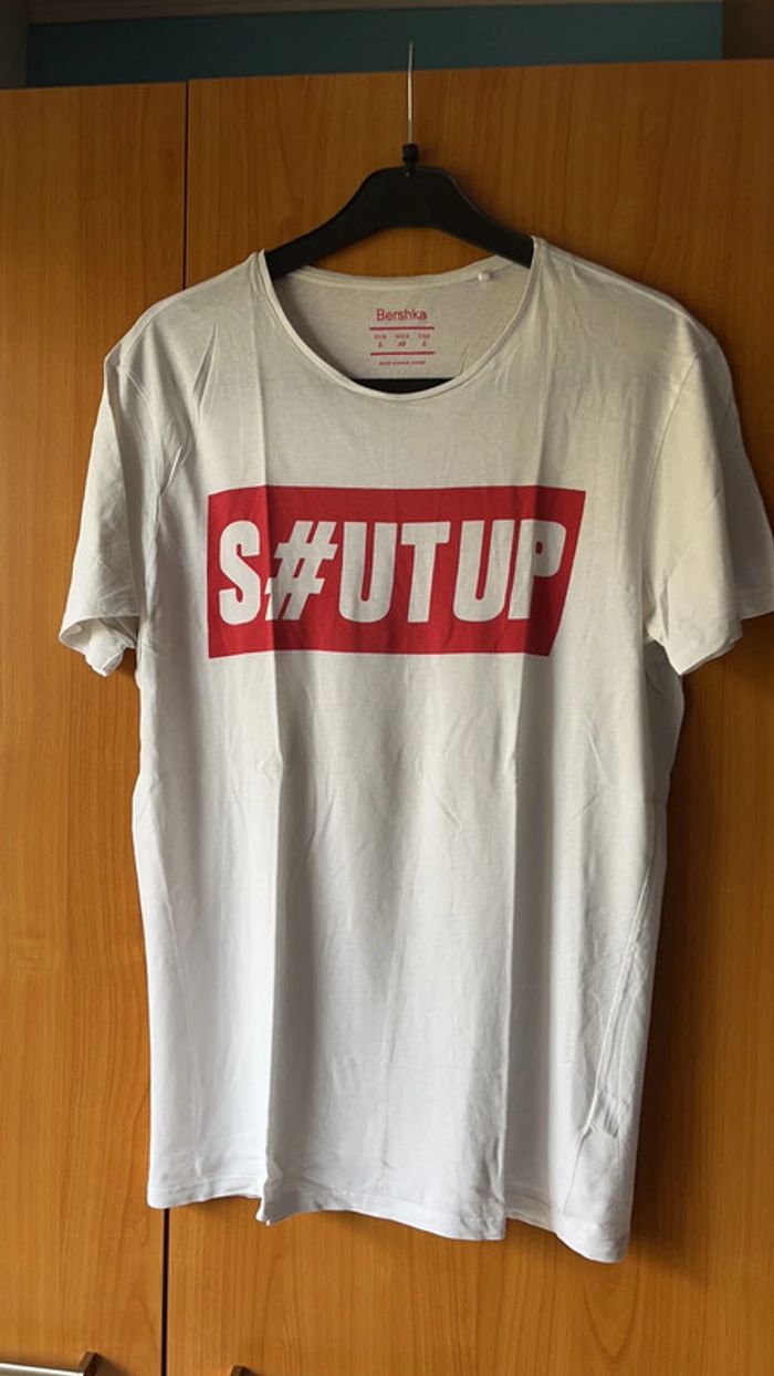 Tee shirt blanc imprimé L Bershka