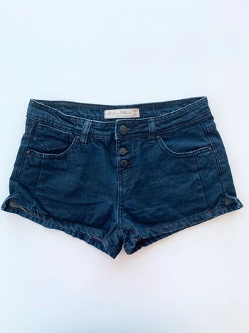 Short jeans