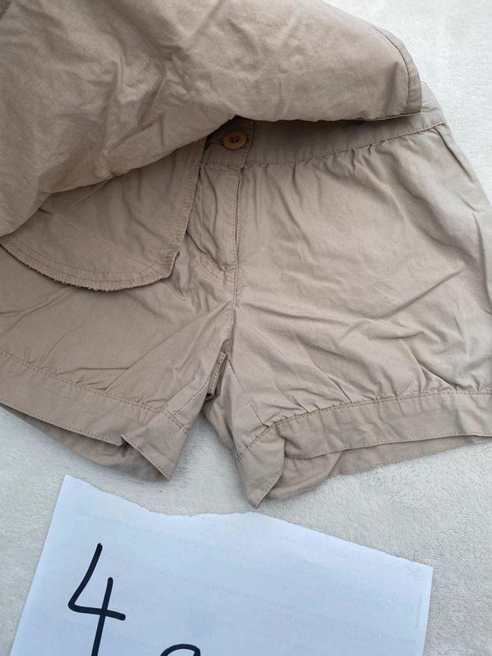 Très bel ensemble short jupe t-shirt 4 ans - photo numéro 5