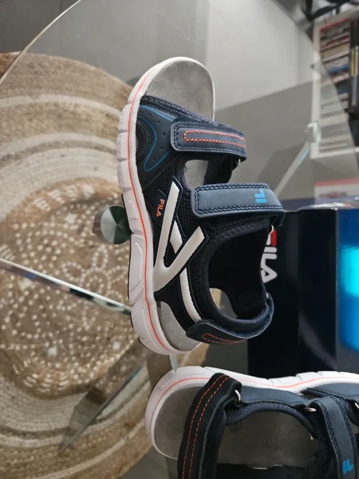 Chaussures d'été  garçon 35 - photo numéro 2
