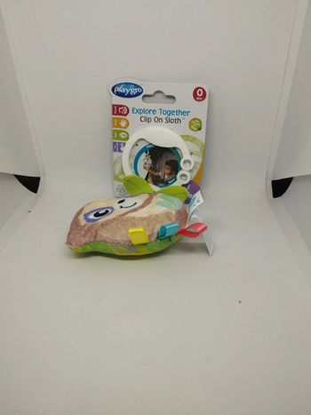 Playgro éveil enfant touché